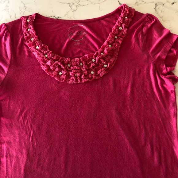 Hot Pink INC Cap Sleeve Shirt w/Neckline Bling & Lace Detailing - Picture 5 of 5
